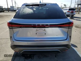 2024 Lexus RX 350 with VIN JTJCHMAA4R2017497, listed as a Copart auction lot 61495545 with 17,711 mi miles and Salvage title. Bid and sale history available at DreamBid. Image 6.