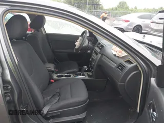 2012 Ford Fusion SE with VIN 3FAHP0HA4CR207481, listed as a IAAI auction lot 42308969 with 198,735 mi miles and . Bid and sale history available at DreamBid. Image 5.