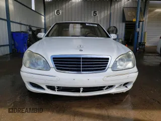 2005 Mercedes-Benz S-Class 5.0L with VIN WDBNG75J85A447977, listed as a Copart auction lot 89194145 with 158,851 mi miles and Clean Title. Bid and sale history available at carsss.com. Image 5.