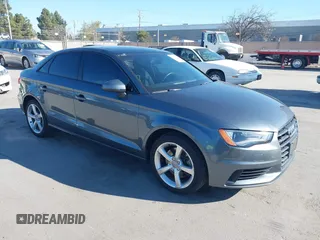2015 Audi A3 Premium z VIN WAUBFGFF8F1063682, wystawiony jako IAAI lot #41884102 z przebiegiem 85 025 mil mil oraz . Historia ofert i sprzedaży dostępna na DreamBid. Obrazek 1.