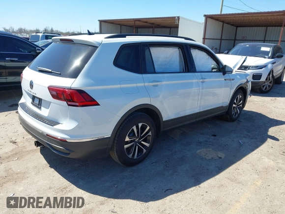 2024 Volkswagen Tiguan S with VIN 3VVRB7AX0RM228680, listed as a IAAI auction lot 41712832 with 238 mi miles and . Bid and sale history available at DreamBid. Image 4.