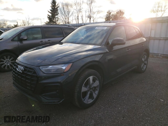 2024 Audi Q5 Komfort with VIN WA1AAAFY0R2125368, listed as a Copart auction lot 84030664 with 34 mi miles and Non Repairable. Bid and sale history available at carsss.com. Image 1.