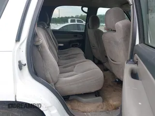 2003 Chevrolet Tahoe LS z VIN 1GNEC13Z53R173663, wystawiony jako IAAI lot #42695621 z przebiegiem 431 013 mil mil oraz . Historia ofert i sprzedaży dostępna na DreamBid. Obrazek 8.