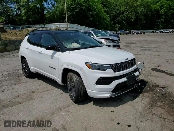 2024 Jeep Compass Limited с VIN 3C4NJDCN8RT146213, выставлен на аукционе Copart как лот 58739705 с пробегом 3 887 миль миль и Списание • Salvage title. История ставок и продаж доступна на DreamBid. Изображение 15.