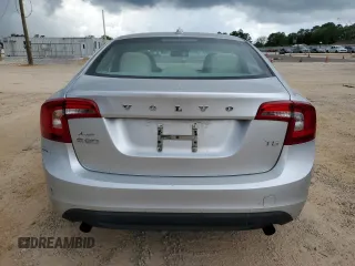 2012 Volvo S60 T5 with VIN YV1622FS9C2142052, listed as a Copart auction lot 53752045 with 150,873 mi miles and Clean Title. Bid and sale history available at carsss.com. Image 6.