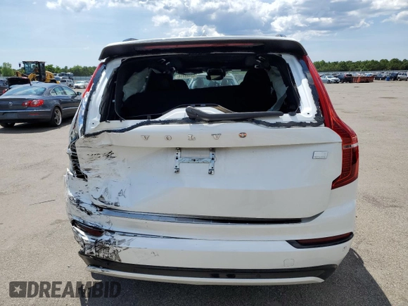 2022 Volvo XC90 R-Design with VIN YV4BR0CM5N1814897, listed as a Copart auction lot 60483314 with 35,622 mi miles and Salvage Title. Bid and sale history available at carsss.com. Image 6.