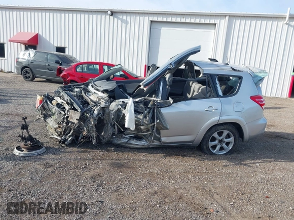 2011 Toyota RAV4 Limited с VIN 2T3DF4DVXBW127124, выставлен на аукционе IAAI как лот 41102894 с пробегом Не указан миль и . История ставок и продаж доступна на DreamBid. Изображение 14.