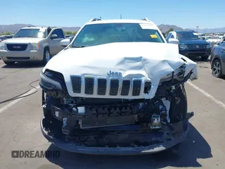 2019 Jeep Cherokee Latitude Plus z VIN 1C4PJLLB6KD420089, wystawiony jako IAAI lot #42229046 z przebiegiem 45 437 mil mil oraz . Historia ofert i sprzedaży dostępna na DreamBid. Obrazek 6.