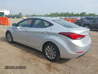 2016 Hyundai Elantra SE z VIN 5NPDH4AE1GH727236, wystawiony jako IAAI lot #39440992 z przebiegiem 76 917 mil mil oraz . Historia ofert i sprzedaży dostępna na DreamBid. Obrazek 3.