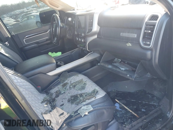 2019 Ram 2500 Lone Star with VIN 3C6UR5MLXKG623270, listed as a IAAI auction lot 41646276 with Not provided miles and . Bid and sale history available at DreamBid. Image 5.