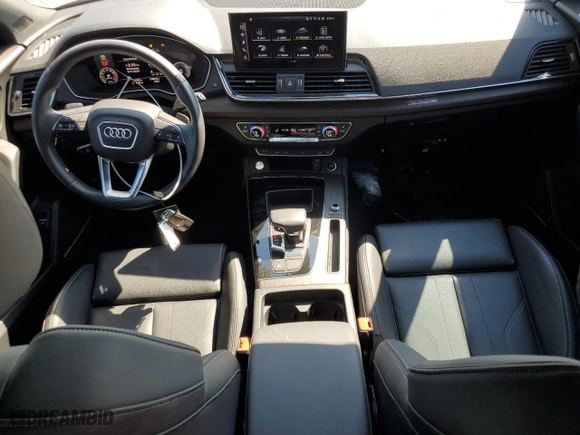 2023 Audi Q5 Sportback S line Premium Plus with VIN WA15AAFY8P2059697, listed as a Copart auction lot 70854874 with 7,650 mi miles and Salvage Title. Bid and sale history available at carsss.com. Image 8.