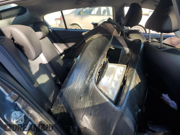 2012 Honda Insight EX z VIN JHMZE2H72CS006248, wystawiony jako Copart lot #73184844 z przebiegiem Nie podano mil oraz Szkoda całkowita • Salvage title. Historia ofert i sprzedaży dostępna na DreamBid. Obrazek 10.