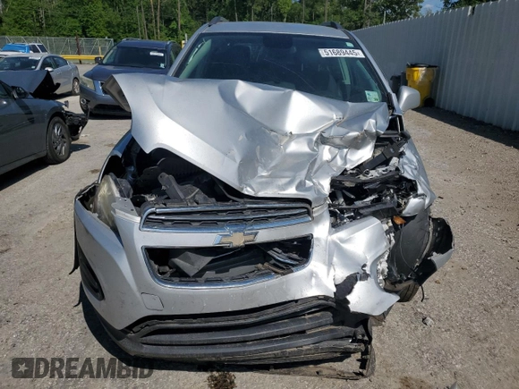 2016 Chevrolet Trax LT with VIN 3GNCJLSB1GL131078, listed as a Copart auction lot 51689445 with 84,856 mi miles and Salvage Title. Bid and sale history available at carsss.com. Image 5.