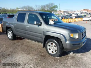2008 Honda Ridgeline RTS with VIN 2HJYK16488H526442, listed as a IAAI auction lot 41994199 with 176,646 mi miles. Bid and sale history available at carsss.com. Image 1.
