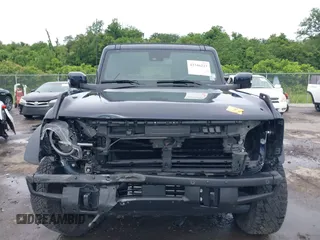 2021 Ford Bronco z VIN 1FMEE5DP2MLA89419, wystawiony jako IAAI lot #42346223 z przebiegiem Nie podano mil oraz . Historia ofert i sprzedaży dostępna na DreamBid. Obrazek 10.