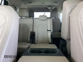 2023 Ford Expedition Max Limited с VIN 1FMJK2A85PEA07324, выставлен на аукционе Copart как лот 47500295 с пробегом 38 725 миль миль и Списание • Salvage title. История ставок и продаж доступна на DreamBid. Изображение 10.