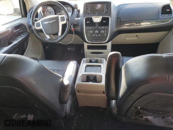 2015 Chrysler Town & Country LX with VIN 2C4RC1AG1FR675404, listed as a Copart auction lot 85792154 with 164,399 mi miles and Salvage Title. Bid and sale history available at carsss.com. Image 8.