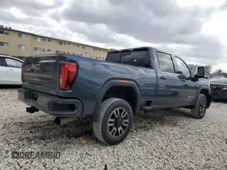 2020 GMC Sierra 2500HD AT4 z VIN 1GT19PEY0LF220676, wystawiony jako Copart lot #51109305 z przebiegiem 45 872 mil mil oraz Szkoda całkowita • Salvage title. Historia ofert i sprzedaży dostępna na DreamBid. Obrazek 3.