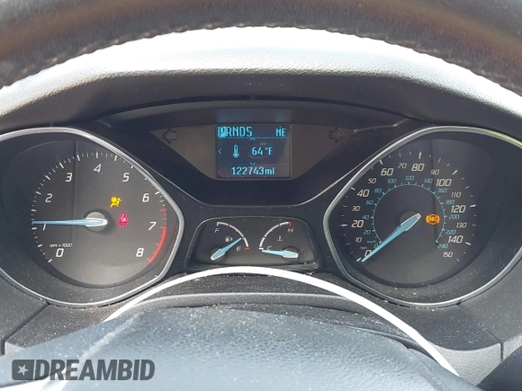 2012 Ford Focus SE with VIN 1FAHP3F2XCL122141, listed as a IAAI auction lot 42008877 with 122,743 mi miles. Bid and sale history available at carsss.com. Image 7.