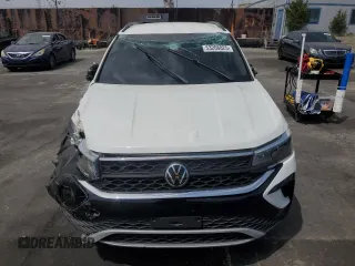 2023 Volkswagen Taos S z VIN 3VVCX7B20PM344243, wystawiony jako Copart lot #53208825 z przebiegiem 53 088 mil mil oraz Szkoda całkowita • Salvage title. Historia ofert i sprzedaży dostępna na DreamBid. Obrazek 5.