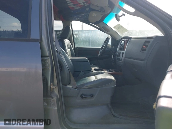 2006 Dodge Ram 1500 SLT with VIN 1D7HU18246S668731, listed as a IAAI auction lot 41916450 with 327,829 mi miles. Bid and sale history available at carsss.com. Image 5.