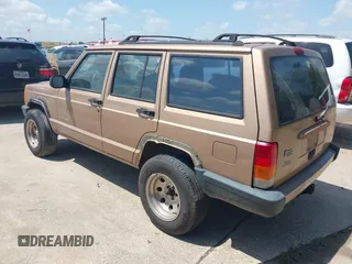 1999 Jeep Cherokee Sport with VIN 1J4FT68S1XL528885, listed as a IAAI auction lot 42536873 with Not provided miles and . Bid and sale history available at DreamBid. Image 3.