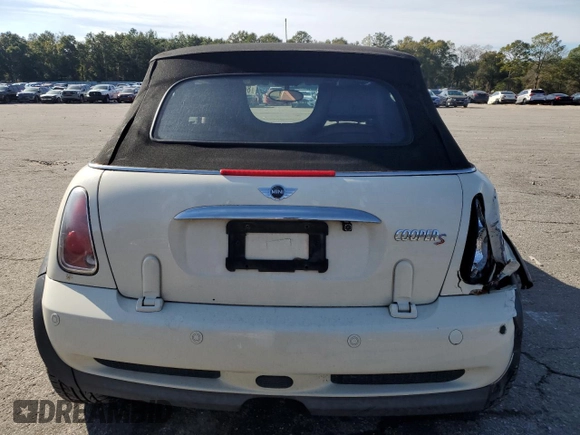 2008 MINI Convertible S with VIN WMWRH33548TL96210, listed as a Copart auction lot 86921934 with 206,446 mi miles and Salvage title. Bid and sale history available at DreamBid. Image 6.