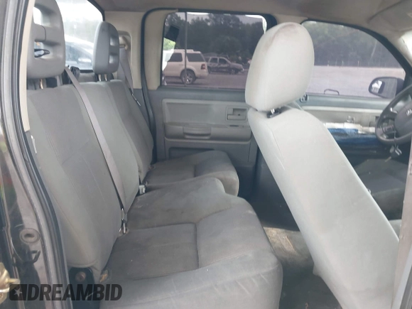 2005 Dodge Dakota SLT с VIN 1D7HE48K45S314897, выставлен на аукционе IAAI как лот 42495060 с пробегом 257 076 миль миль и . История ставок и продаж доступна на DreamBid. Изображение 8.