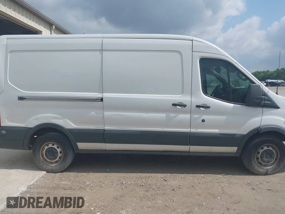 2018 Ford Transit с VIN 1FTYE2CM2JKA10887, выставлен на аукционе IAAI как лот 36715890 с пробегом 132 725 миль миль и . История ставок и продаж доступна на DreamBid. Изображение 13.