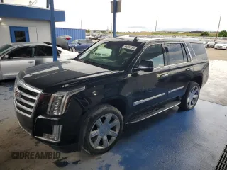 2019 Cadillac Escalade Luxury с VIN 1GYS3BKJ8KR272967, выставлен на аукционе Copart как лот 61957195 с пробегом Не указан миль и Чистый • Clean title. История ставок и продаж доступна на DreamBid. Изображение 1.