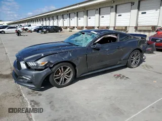 2017 Ford Mustang EcoBoost z VIN 1FA6P8TH6H5305884, wystawiony jako Copart lot #52672735 z przebiegiem 159 381 mil mil oraz Szkoda całkowita • Salvage title. Historia ofert i sprzedaży dostępna na DreamBid. Obrazek 1.
