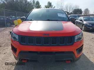 2020 Jeep Compass Trailhawk with VIN 3C4NJDDB2LT142394, listed as a IAAI auction lot 42055893 with 54,490 mi miles and . Bid and sale history available at carsss.com. Image 13.