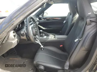 2022 Mazda MX-5 Miata Grand Touring z VIN JM1NDAM78N0507632, wystawiony jako Copart lot #81311754 z przebiegiem 4 720 mil mil oraz Szkoda całkowita • Salvage title. Historia ofert i sprzedaży dostępna na DreamBid. Obrazek 7.