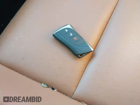 2019 Lexus UX 250h with VIN JTHU9JBH8K2004190, listed as a IAAI auction lot 40701904 with 76,805 mi miles and . Bid and sale history available at DreamBid. Image 11.
