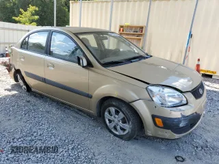 2009 Kia Rio LX with VIN KNADE223996521831, listed as a Copart auction lot 69126284 with 183,796 mi miles and Salvage Title. Bid and sale history available at DreamBid. Image 4.