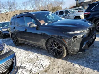 2023 BMW X7 xDrive40i with VIN 5UX23EM03P9P28696, listed as a Copart auction lot 44362265 with 0 mi miles and Non Repairable. Bid and sale history available at carsss.com. Image 4.