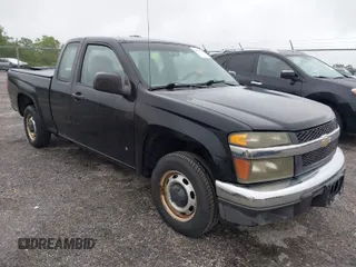 2008 Chevrolet Colorado Work Truck with VIN 1GCCS199888229067, listed as a IAAI auction lot 41970790 with 124,741 mi miles. Bid and sale history available at carsss.com. Image 1.