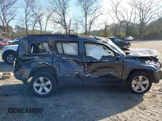 2014 Jeep Patriot Latitude with VIN 1C4NJPFB7ED856531, listed as a IAAI auction lot 41686649 with 107,889 mi miles and . Bid and sale history available at carsss.com. Image 12.