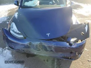 2021 Tesla Model Y Long Range with VIN 5YJYGDEE3MF089578, listed as a Copart auction lot 41381095 with 52,258 mi miles and Salvage Title. Bid and sale history available at DreamBid. Image 11.