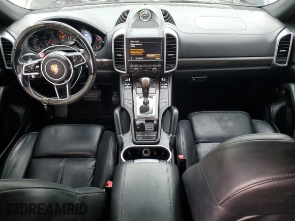 2016 Porsche Cayenne с VIN WP1AA2A20GLA11522, выставлен на аукционе Copart как лот 62493555 с пробегом 43 757 миль миль и Списание • Salvage title. История ставок и продаж доступна на DreamBid. Изображение 8.