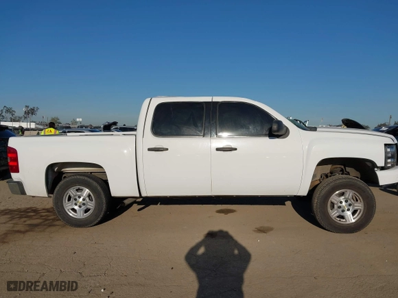 2007 Chevrolet Silverado 1500 LTZ with VIN 2GCEC13JX71515741, listed as a IAAI auction lot 41991842 with 150,596 mi miles. Bid and sale history available at carsss.com. Image 13.