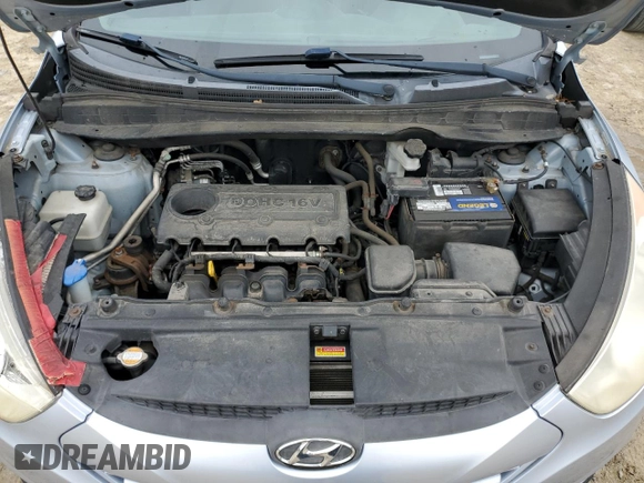 2011 Hyundai Tucson Limited with VIN KM8JUCAC8BU196358, listed as a Copart auction lot 51111975 with 200,439 mi miles and Salvage Title. Bid and sale history available at DreamBid. Image 12.