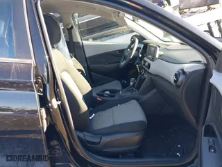 2021 Hyundai Kona SE with VIN KM8K1CAA3MU688486, listed as a IAAI auction lot 41166249 with 71,823 mi miles. Bid and sale history available at carsss.com. Image 5.