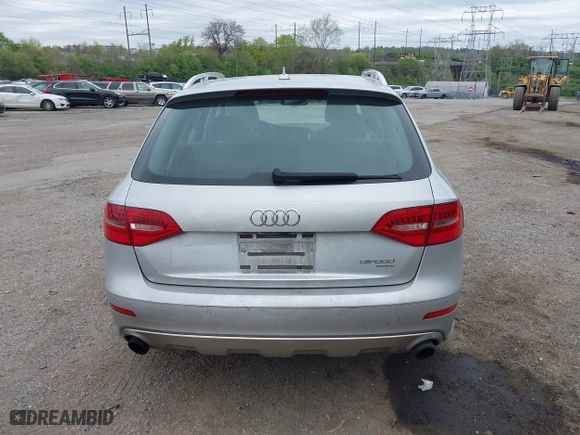 2013 Audi allroad Premium Plus with VIN WA1UFAFL0DA105820, listed as a IAAI auction lot 42095816 with 213,368 mi miles. Bid and sale history available at carsss.com. Image 17.