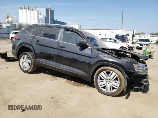 2019 Volkswagen Atlas SE z VIN 1V2UR2CAXKC513442, wystawiony jako Copart lot #72090904 z przebiegiem 116 298 mil mil oraz Szkoda całkowita • Salvage title. Historia ofert i sprzedaży dostępna na DreamBid. Obrazek 4.
