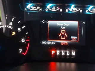 2017 Ford F-150 XL with VIN 1FTEX1CGXHKD21009, listed as a IAAI auction lot 41473582 with 192,489 mi miles. Bid and sale history available at carsss.com. Image 16.