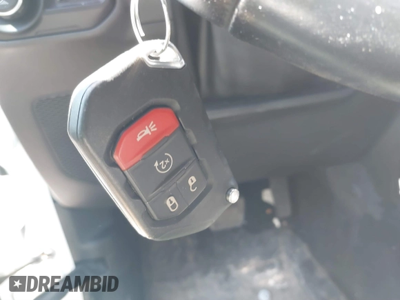 2020 Jeep Gladiator Rubicon with VIN 1C6JJTBG1LL181875, listed as a IAAI auction lot 41722037 with 51,037 mi miles and . Bid and sale history available at DreamBid. Image 11.