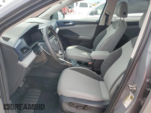2022 Volkswagen Taos SE с VIN 3VVLX7B23NM062627, выставлен на аукционе Copart как лот 55554365 с пробегом 18 409 миль миль и Списание • Salvage title. История ставок и продаж доступна на DreamBid. Изображение 7.