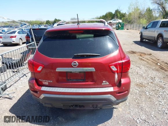 2017 Nissan Pathfinder SV z VIN 5N1DR2MN9HC682035, wystawiony jako IAAI lot #41956320 z przebiegiem 148 358 mil mil oraz . Historia ofert i sprzedaży dostępna na DreamBid. Obrazek 16.