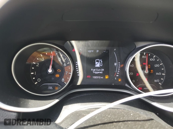 2019 Jeep Compass Latitude with VIN 3C4NJCBB3KT726119, listed as a Copart auction lot 65382915 with 132,313 mi miles and Salvage title. Bid and sale history available at DreamBid. Image 9.